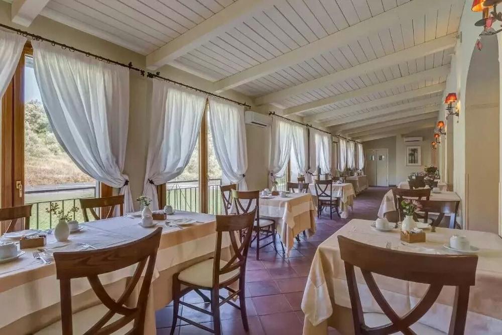 Country Resort La Casa Delle Monache Gaggi Zewnętrze zdjęcie
